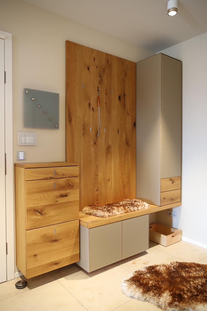 Stilvolle Garderobe aus unserem Einrichtungshaus Garderobe Möbel Reck